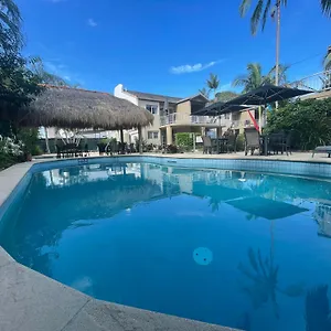 https://clearwater-noosa.hotelssunshinecoast.net
